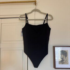 Aritzia (Wilfred Free) – Divinity Bodysuit